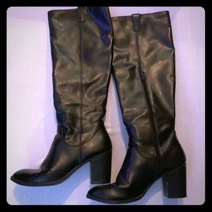 Dexflex Comfort Knee-High Boots